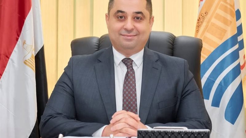 الدكتور أحمد محمود