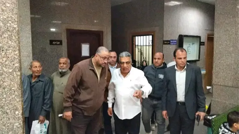 محافظ الدقهلية يتفقد عيادة ميت غمر للتأمين الصحي.. ويوجه باستحداث لجنة لأمراض القلب