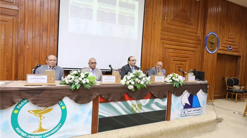 رئيس جامعة كفر الشيخ الأهلية: نعمل على إعداد جيل يمتلك القدرة على المعرفة والعملي