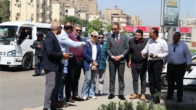 محافظ الجيزة يتابع حملات النظافة بعدد من المحاور والطرق الحيوية بالهرم والمنيرة