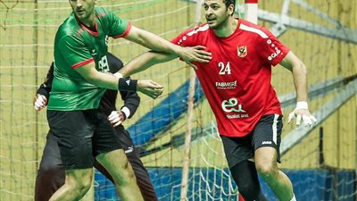 الأهلي يهزم سبورتنج ويلحق بالزمالك في نصف نهائي كأس مصر لكرة اليد