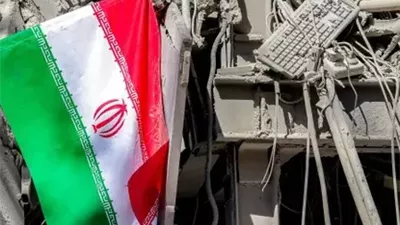 تصعيد إيراني حاد: طهران تؤكد فشل واشنطن وتلوح بأوراق الملاحة الإقليمية