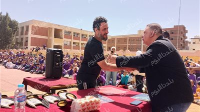 احتفالية مبهجة بمدرسة الشهيد أحمد عبد الفتاح الابتدائية في المنوفية