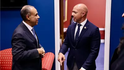 وزير الخارجية يبحث مع رئيس 