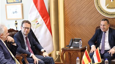 وزير التعليم العالي: الشراكة مع الجانب الإسباني تمثل إضافة نوعية 