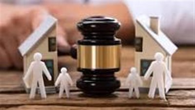 أستاذ قانون: التنازل عن النفقة والمؤخر لا يعني انتهاء الأزمة.. والطفل هو الضحية