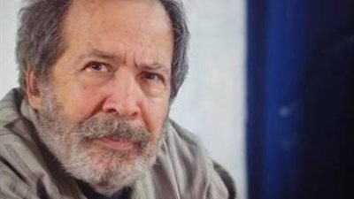 هل تكفل الفنان خالد النبوي بعلاج سامي عبد الحليم.. الأسرة ترد