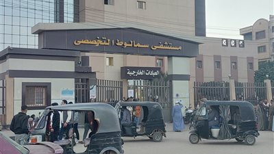 إصابة 16 عاملًا في انقلاب ميكروباص أمام محور سمالوط بالمنيا.. تفاصيل 