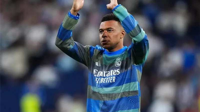 تطورات جديدة بشأن حالة مبابي قبل مباراة ريال مدريد وبايرن ميونخ