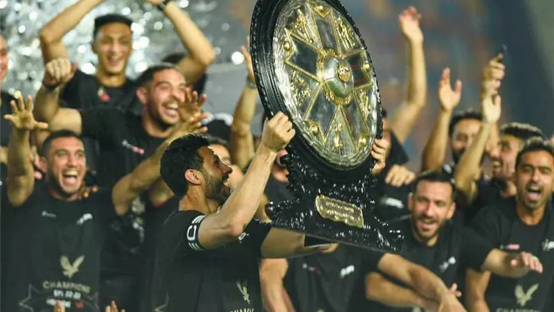 الفرصة الأخيرة.. سيناريو درامي يُتوج الأهلي بطلًا لـ الدوري المصري