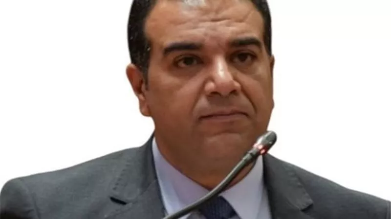 برلماني بتقدم بطلب إحاطة عاجل بسبب تدنى رواتب المعلمين