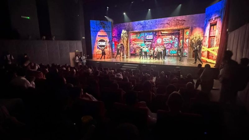 إقبال جماهيري لافت