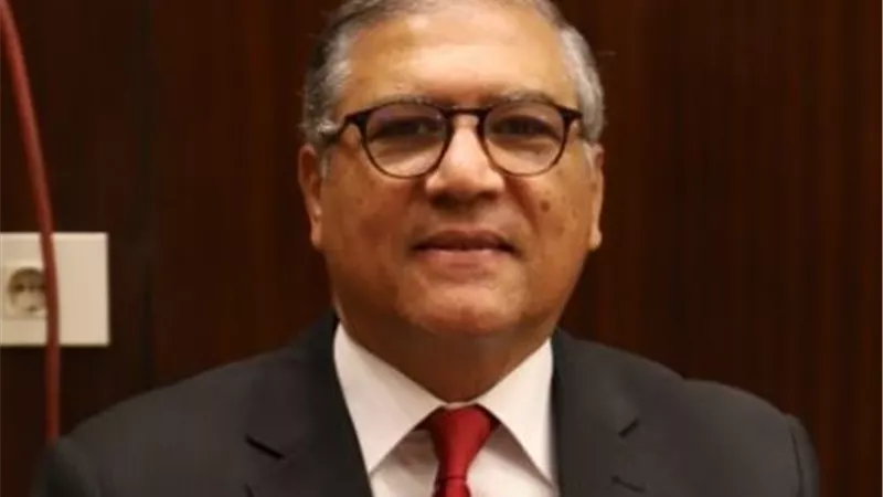 السادات:  الدبلوماسية المصرية نجحت في إقامة شبكة علاقات متوازنة حول العالم