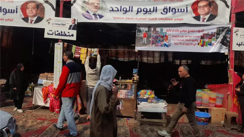 محافظ الغربية يتابع أسواق “اليوم الواحد” بالمراكز