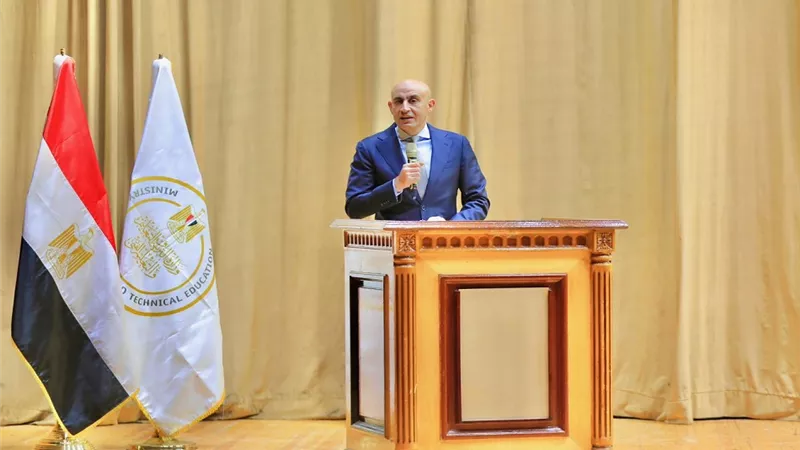 ماذا دار خلف أبواب وزارة التعليم؟.. 1500 خبير يرسمون مستقبل الطلاب