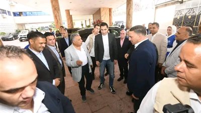 محافظ الدقهلية يستقبل وزير الشباب والرياضة خلال زيارته للمحافظة لافتتاح وتفقد عدد من المشروعات