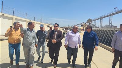 الشطوري يتفقد شونة مطاحن مصر العليا بساحل طهطا لمتابعة انتظام أعمال الاستلام والتخزين