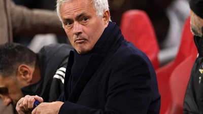 بسبب مورينيو.. جملة واحدة تشعل حرب برشلونة وريال مدريد من جديد