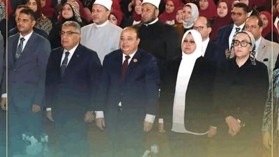 تكريم الأمهات المثاليات بالمنصورة بحضور محافظ الدقهلية ومدير الأوقاف
