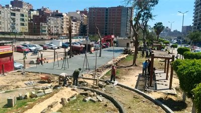 رئيس حي غرب المنصورة يقود حملات مكثفة لرفع كفاءة الحدائق وتعزيز المساحات الخضراء