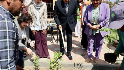تدشين فعاليات أسبوع البيئة بجامعة 6 أكتوبر بحملة تشجير داخل الحرم الجامعي
