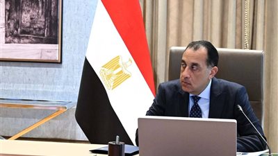 رئيس الوزراء يؤكد على أهمية استمرار تطوير سياسات سوق العمل وتعزيز برامج التدريب 