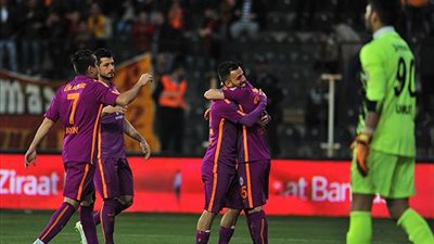 جينسليربيرليجي يصعق جالطة سراي ويبلغ نصف نهائي كأس تركيا
