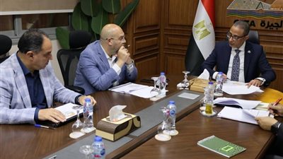 محافظ الجيزة: تطوير ورفع كفاءة شوارع كرداسة.. ولاتهاون مع مخالفات البناء 