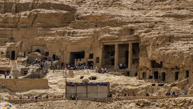 مقابر الجبل الغربى