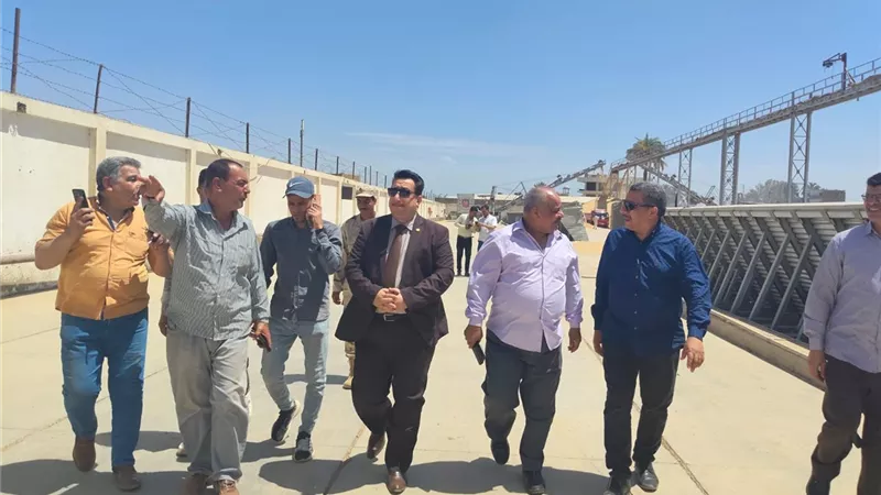 الشطوري يتفقد شونة مطاحن مصر العليا بساحل طهطا لمتابعة انتظام أعمال الاستلام والتخزين