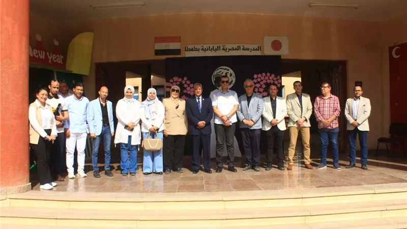 مديرتعليم سوهاج يشهد حوارا دوليا بين طلاب طهطا وأوساكا اليابانية 