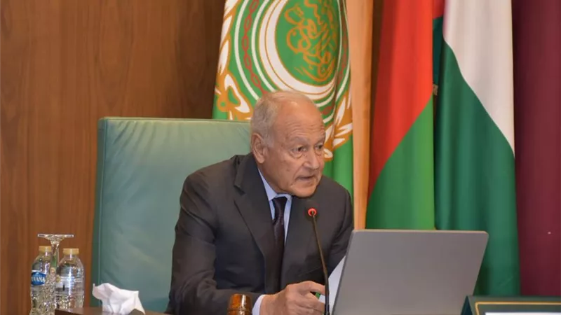 أبو الغيط: إيران وإسرائيل لديهما مشروعان للهيمنة على المنطقة