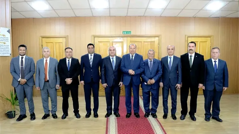جامعة المنصورة تستقبل وفد وزارة التعليم العالي العراقية لبحث التعاون الأكاديمي