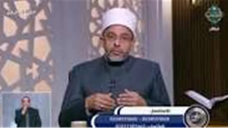 هل فوائد البنوك حرام؟.. الشيخ أحمد وسام يجيب