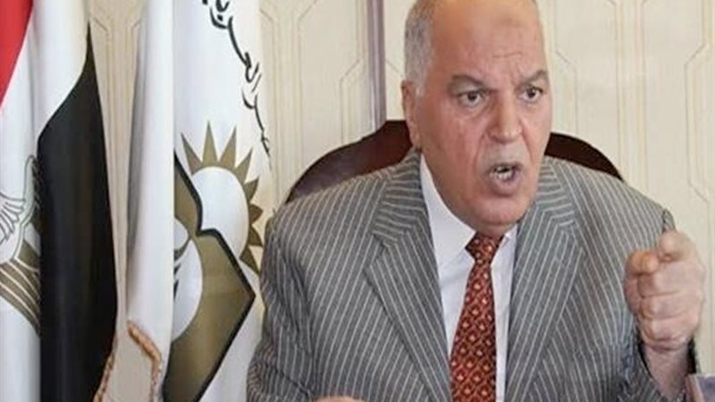 نقيب المهن التعليمية