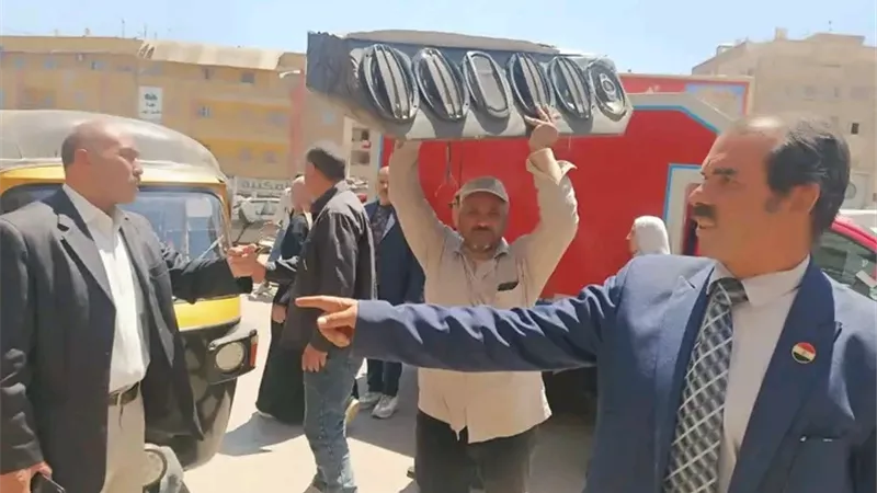 حملات مكبرة بالسنبلاوين لمصادرة سماعات التكاتك المخالفة وضبط التعريفة