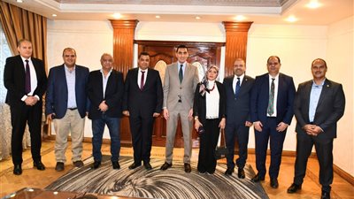 وزير الرياضة يستقبل اتحاد القوس والسهم لمتابعة خطط العمل واستعراض الرؤية المستقبلية