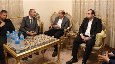 محافظ المنيا يطرح فرصا استثمارية لإنشاء مستشفيات جديدة بمغاغة ومطاي وديرمواس