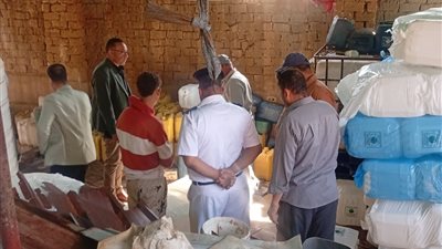 ضبط 15 طن أسمدة زراعية مجهولة المصدر في المنوفية