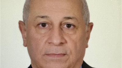 تكليف عمرو محمود أحمد برئاسة «مصر للطيران للسياحة الكرنك والأسواق الحرة»