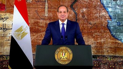 السيسي بذكرى تحرير سيناء: مصر لا تفرط في تراب أرضها.. وحقها يُسترد بالعزيمة 