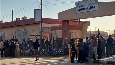 بسبب إدمانه للشابو.. زوجة تطعن زوجها بآلة حادة في ملوي بالمنيا