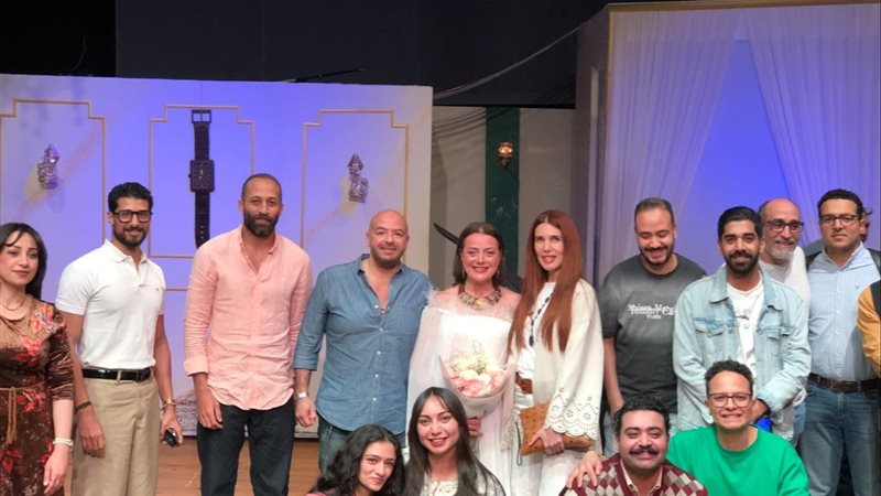 ليلة مسرحية لافتة..أداجيو..