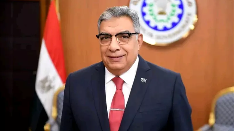 محافظ الدقهلية يهنئ أبناء المحافظة بعيد العمال: جهودكم المخلصة تبني مصر الحديثة