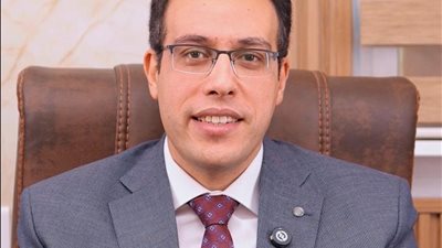 مرض نادر وخطير يهدد التنفس.. طبيب يكشف أخطر أعراض التهاب الشعب البلاستيكي