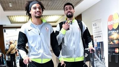 اتحاد العاصمة يستقبل بعثة الزمالك بحفاوة في مطار الجزائر قبل نهائي الكونفدرالية الأفريقية