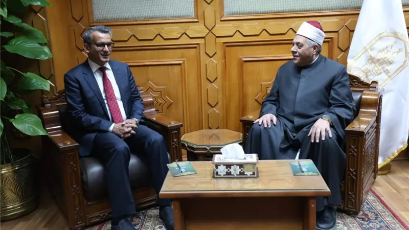 الأزهر يجدد دعمه للعراق.. منح دراسية ومبعوثون لنشر قيم الوسطية والتسامح