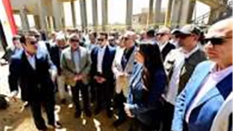 وزيرة الإسكان ومحافظ الفيوم يتفقدان محطتي معالجة بمركز يوسف الصديق ضمن 