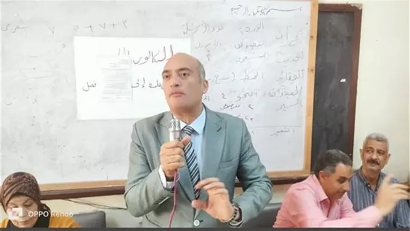 مدير الادارة التعليمية