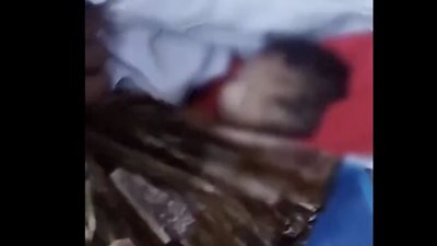 «كانت بتشحت بيه وهو ميت».. فيديو صادم يكشف مأساة رضيع استغلته متسولة في إمبابة